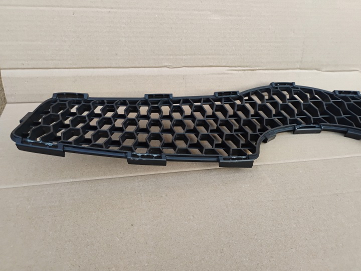 фото №13, Toyota yaris ii 2005-2011 решётка решётка бампера передней 53111-0d140 оригинал