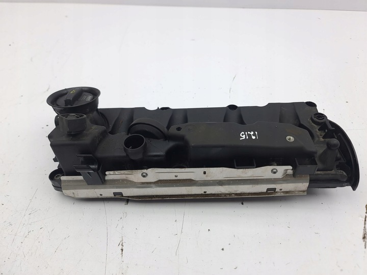 фото №7, Audi a4 s4 b9 2017 крышка клапанов