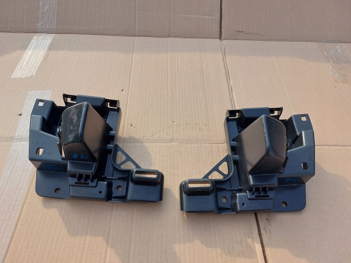 фото №1, Ковзун бампера зад berlingo rifter combo 19-