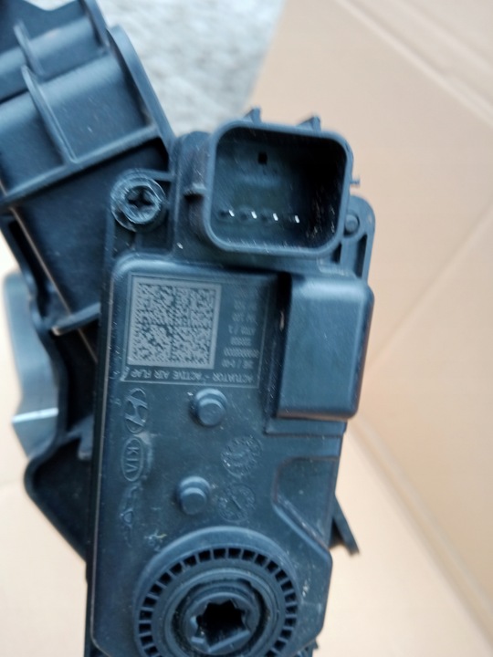 фото №9, Hyundai ioniq v ліва кермо повітря жалюзі 86980-g1000