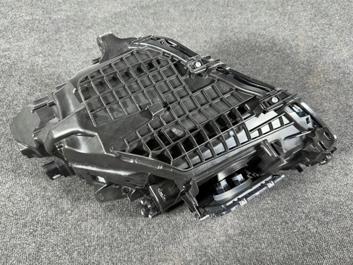 фото №15, Volvo xc40 рестайлинг база led лампа правые перед передняя kpl 32404666 eu идеальная