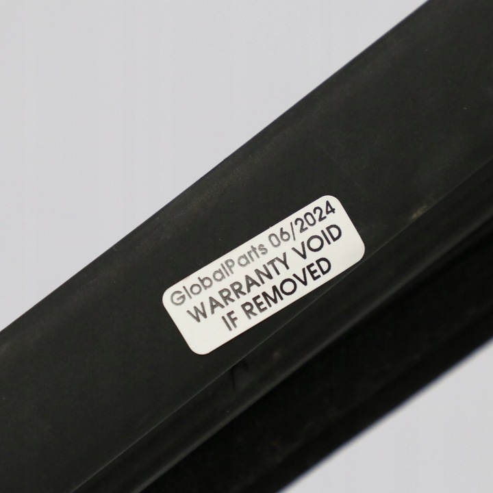 фото №11, Mercedes clk c209 планка прокладка прилегающая к стеклу дверь перед левая a2096900180