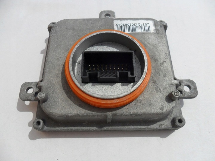 фото №9, Модуль led (блок управления фарой, led драйвер) audi a3 8v 5d s3 rs3 cabrio 4g0907397p