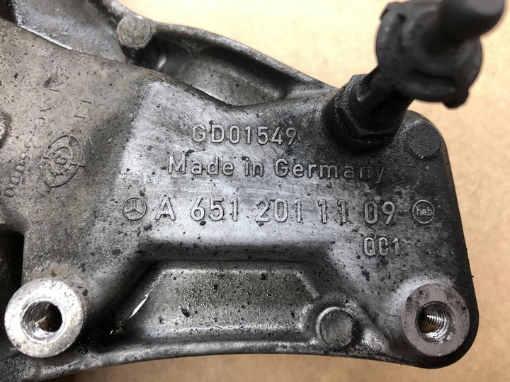 фото №9, Крепление лапи двигателя mercedes w212 a6512011109