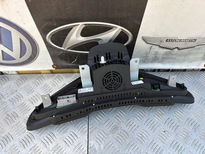 фото №5, Porsche taycan 4s спідометр  прилади eu. ідеал 9j1920901ad