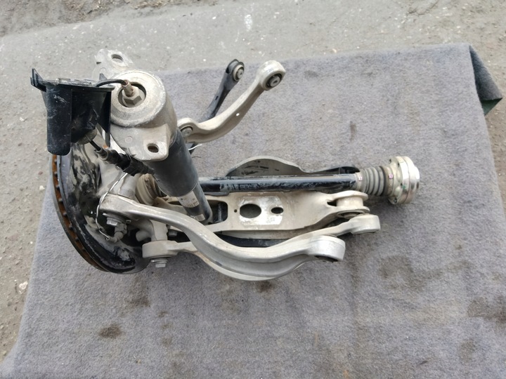 фото №3, Ступиця поворотна опора зад ліва audi q7 q8 4m