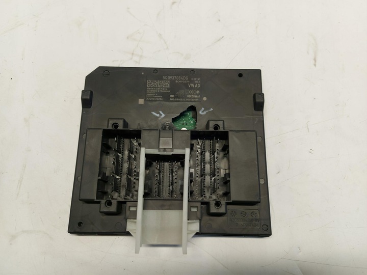 фото №1, Vw tiguan ii 5na модуль комфорту 5q0937084dg