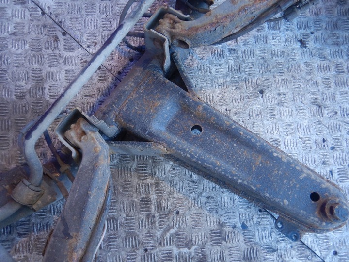фото №8, Ford galaxy i mk1 alhambra подрамник траверса зад задняя ось балка подвешивание