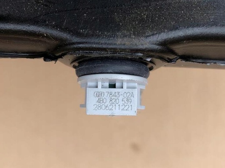 фото №7, Канал повітряний правий зад dół датчик e-tron 50