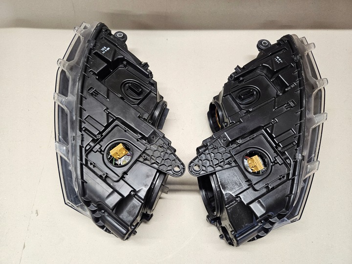 фото №9, Лампа ліва права передня перед skoda octavia iii 3 5e1 ксенон поворотний