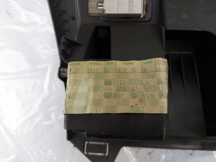 фото №10, Бардачок главный podręczny правые пассажира 1k1857289a vw golf v mk5 1k1