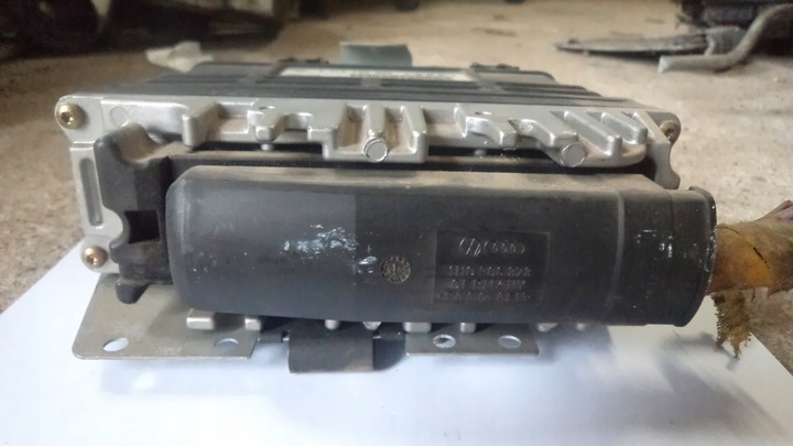 фото №4, Audi 80 90 b4 блок керування / модуль ecu 8a0907311e