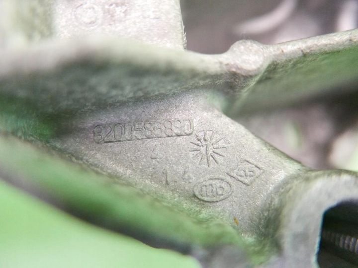 фото №8, Лапи кронштейн двигуна renault clio iii phi 1.2 05-