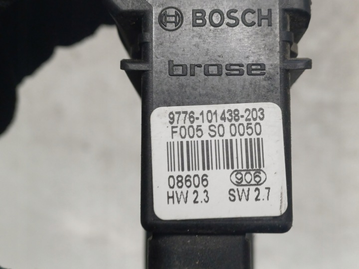 фото №7, Vw bora 03- двигунчик podnszenia скла праве зад f005s00050