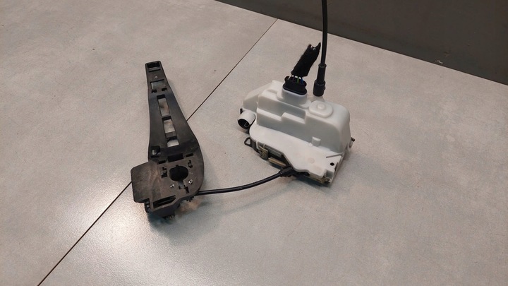 фото №9, Замок дверь правые перед citroen c2 1.4 b 52187780