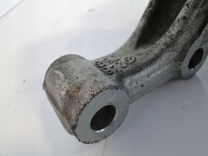 фото №10, Mercedes a w176 176 поворотна опора передня права