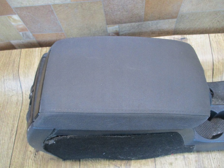 фото №9, Skoda octavia ii 2 тунель середній підлокітник європа чорний