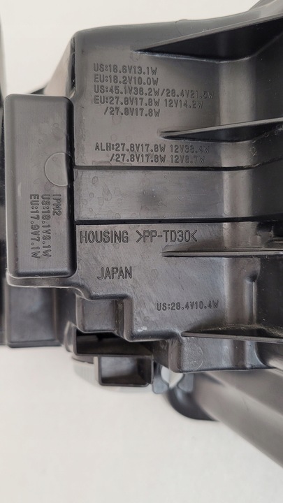 фото №14, Лампа правая перед преобразователь mazda 3 iv bp 2019- полный led 9 pin