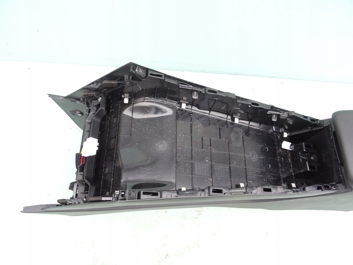 фото №7, Подлокотник туннель hyundai kona 84620-dd000