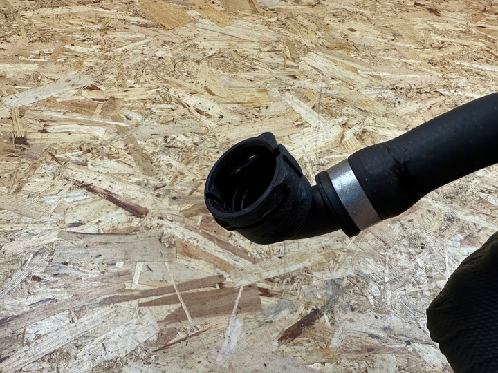 фото №7, Шланг труба шланг воды mercedes w205 w253 a2055017284