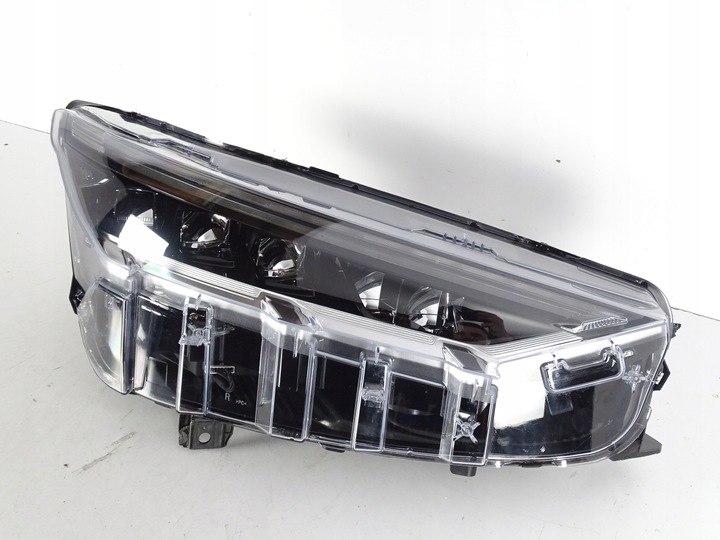 фото №12, Reflaktor перед праві +лівий mustang mach e lj8b-13e014-de lj8b-13e015-de