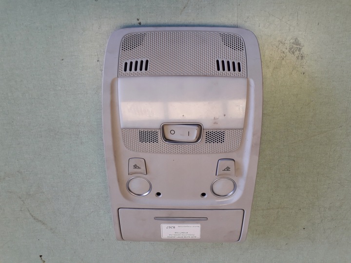 фото №1, Audi a5 лампа потолок