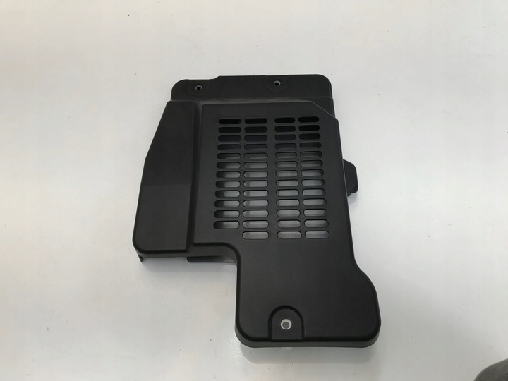 фото №1, Mazda mx-30 2022 защита заглушка сиденья перед левая