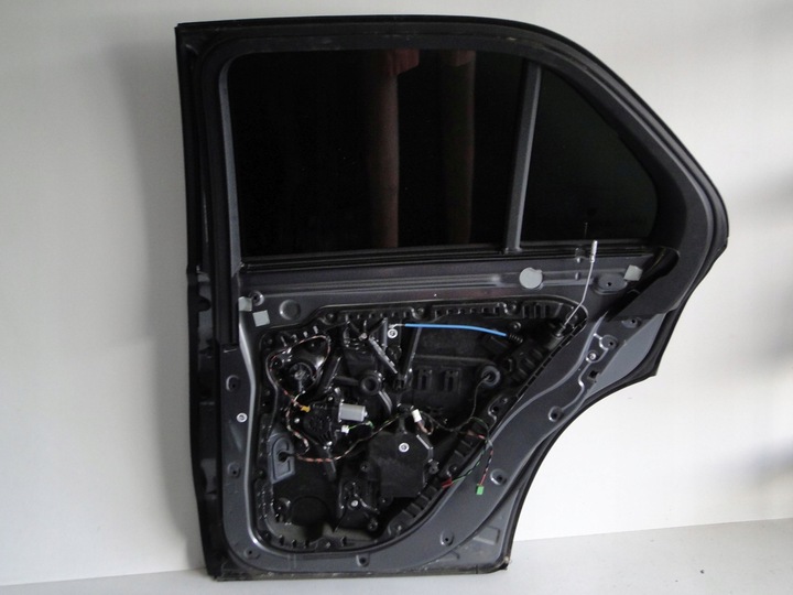 фото №10, Mercedes gle w167 167 suv дверь зад правые задние правые 992