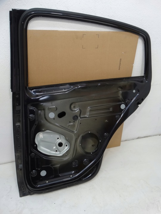 фото №8, Дверь правая зад volkswagen golf vi plus 5m0833310 lc9x 170um