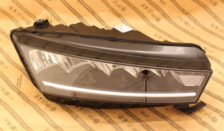 фото №1, Skoda octavia 4 iv 5e4 20+ лампа полный led crystal