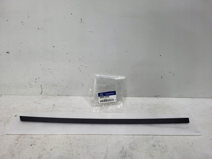 фото №1, Планка рамка двері зад ліві hyundai i30 iii 18-22 83850-g3000 нова
