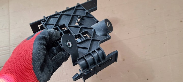 фото №10, Q3 83a держатель крепление контроллера 2.0 tfsi 5qa906507b