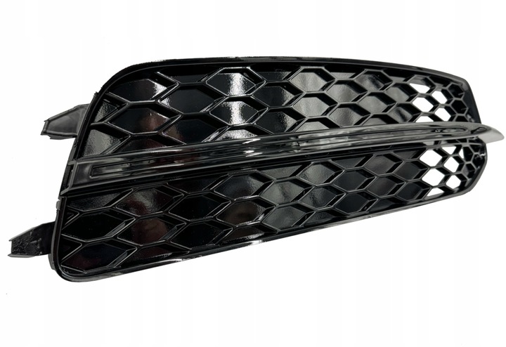 фото №15, Новая оригинальная решётка бампера audi a6 c7 s line