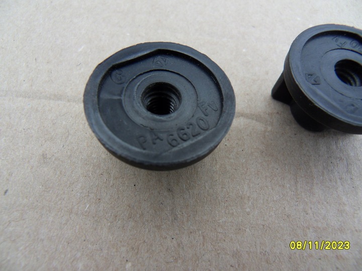 фото №13, Peugeot гайка кріплення лампи зад 6620