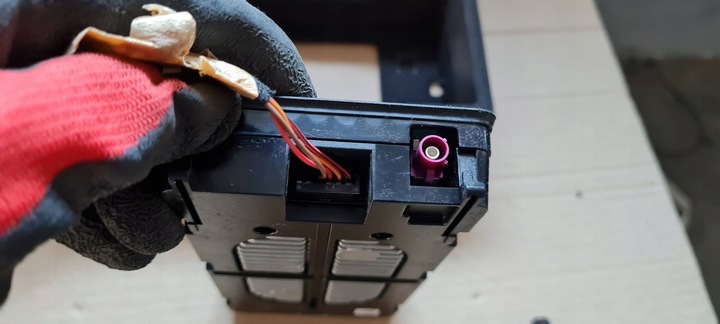 фото №7, A6 c8 4k зарядное устройство индукционная беспроводная бардачок 4k0035502b 4k0864981a