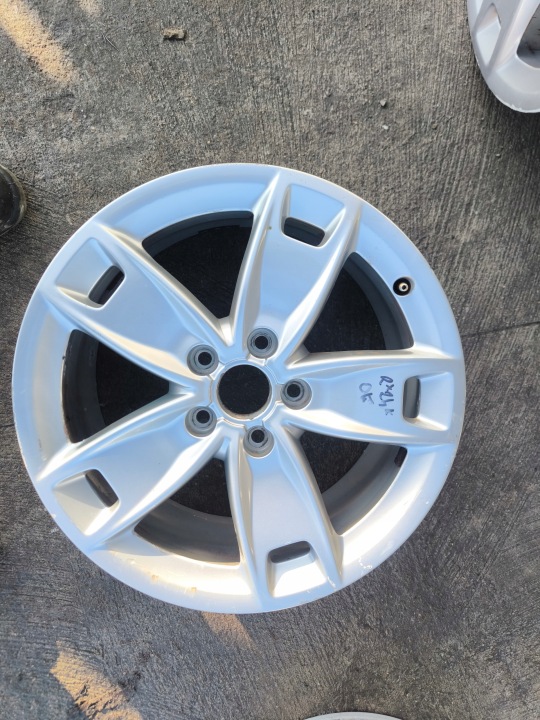 фото №10, Диски диск комплект vw skoda audi a3 a4 a6 7.5j r17 et56 8p0601025bl r 24