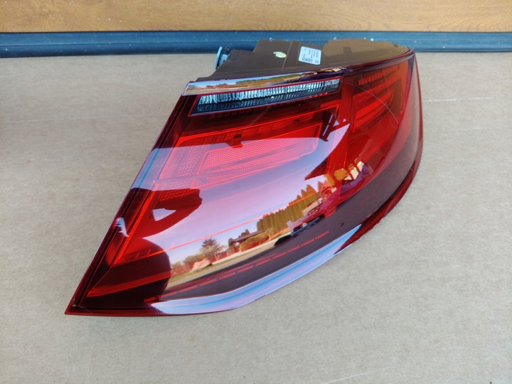 фото №6, Audi tt kpl. лампа зад левая правая 8s0945095a 8s0945096a usa