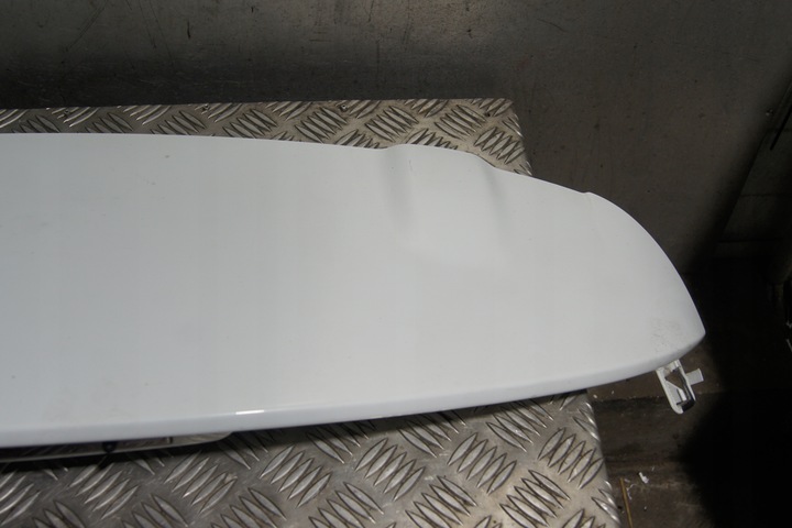 фото №3, Спойлер крышки зад clio iv 960306579r