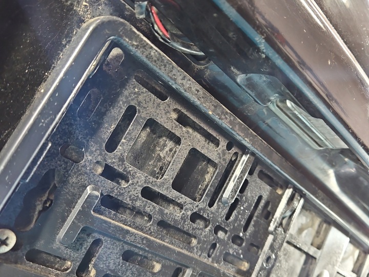 фото №8, Крышка зад toyota avensis ii t25 универсал 5d 209