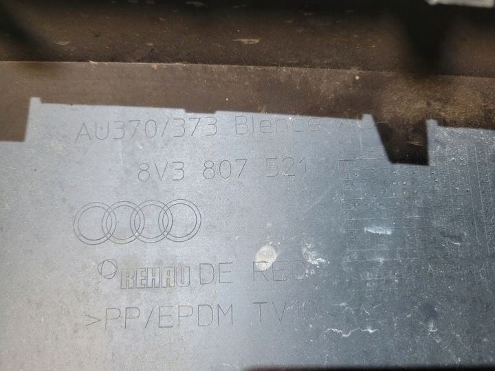 фото №7, Накладка бампер задній  audi a3 8v 12+
