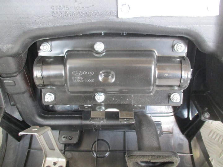 фото №6, Панель подушки kia ceed 1.6 crdi 06-12 r.