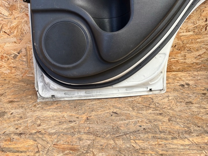 фото №9, Двері задні праві праві зад nissan juke f15 лак: 326g білий