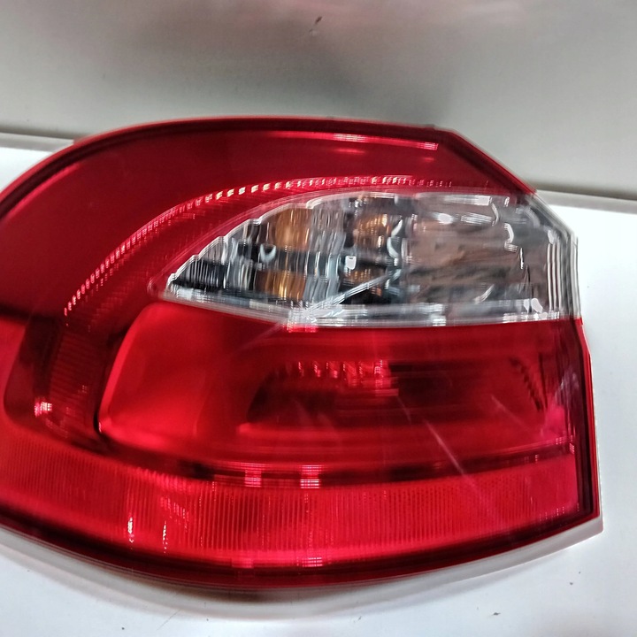 фото №8, Kia rio 2013 po право лампы задние