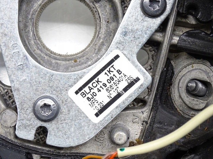 фото №11, Руль срезанная кожа мульти мультифункция audi tt 8j 8j0419091b хром