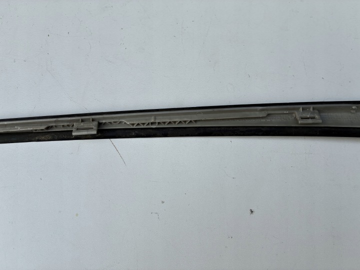 фото №11, Правая молдинг стойка стёкла передний лобовой peugeot 407 04-11r ==oem==