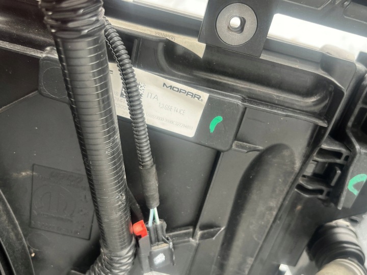 фото №5, Alfa romeo tonale передняя панель радиатор балка бампера 2022- 1.3 phev