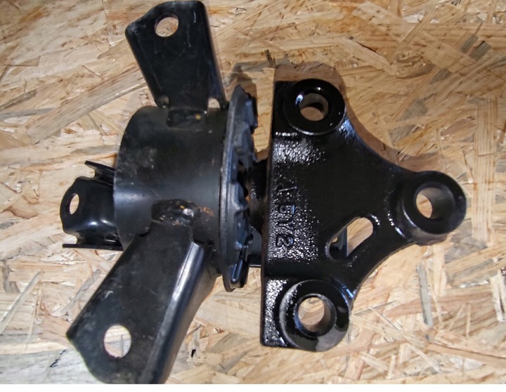 фото №1, Mitsubishi space star ii подушка коробки двигуна 1.0 1.2