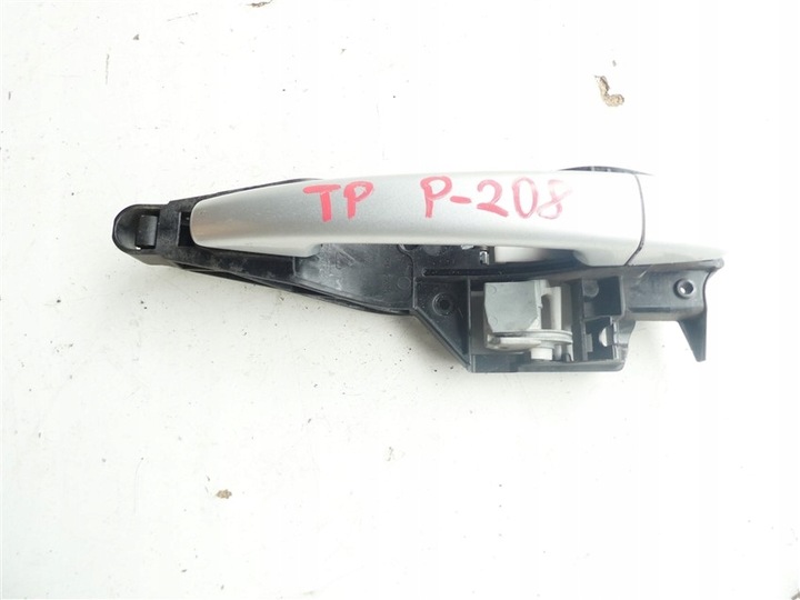 фото №1, Ручка задня права двері peugeot 208 i 12-19r ezr