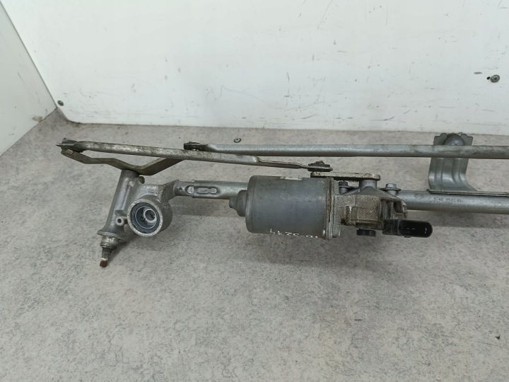 фото №7, Механизм стеклоочистителя opel zafira b 13145557 404.976 valeo 3485n 1.9 cdti