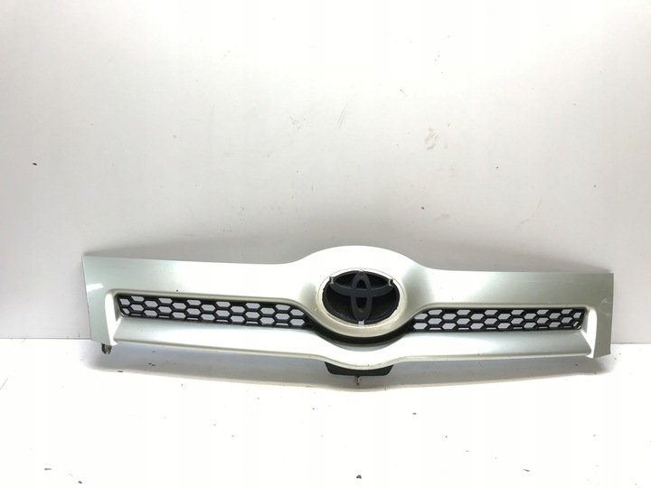 фото №1, Решітка toyota corolla verso 04- 531110f020